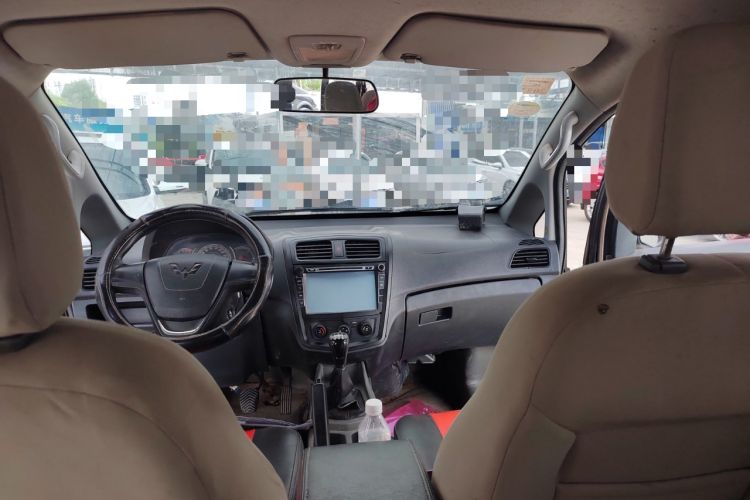 Used Wuling Zhengcheng 2015 1.8L Comfort Model LJ479QE2