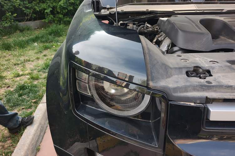 Used Land Rover Defender 2023 Facelift 90 3.0T P400 XS Right Front Headlight