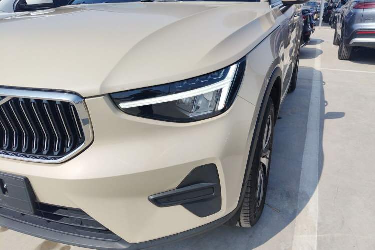 Used Volvo XC40 2024 B3 Zhiyuan Luxury Edition Left Front Headlight