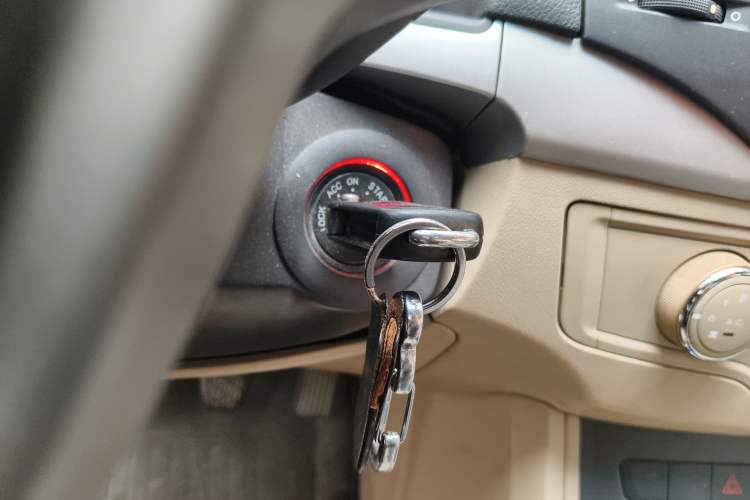 Used Roewe 350 2014 1.5L Manual Xunchi Edition
