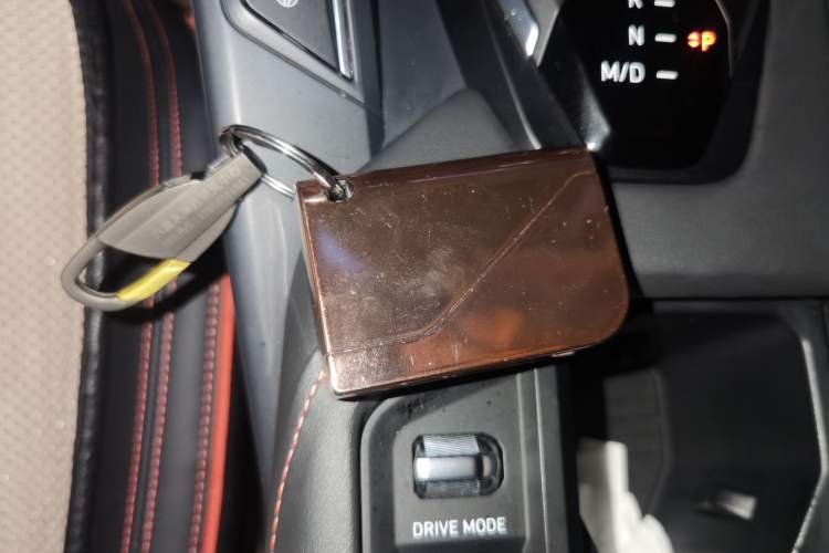 Used Lynk & Co 06 2021 1.5T Shero Pink Special Edition