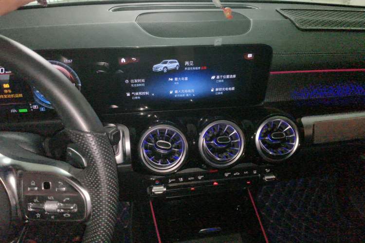 Used Mercedes-Benz EQB 2022 EQB 350 4MATIC First Edition Special Version Audio And AC Panel