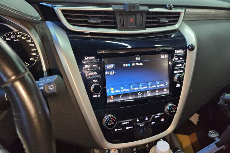 Used Nissan Murano 2015 2.5L XL NAVI Two-Wheel Drive Smart Edition Audio And AC Panel