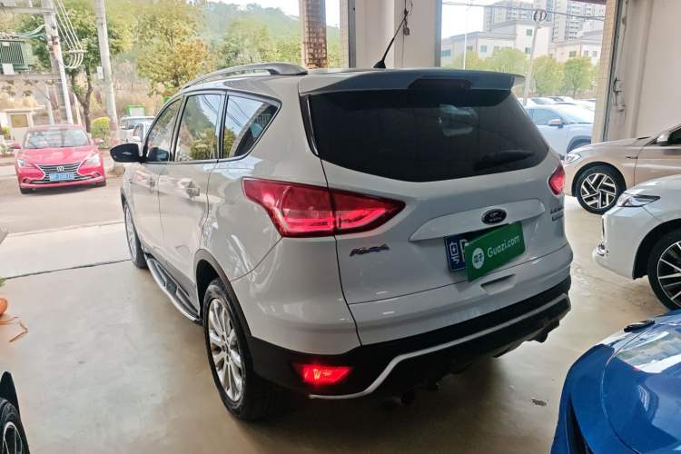 Used Ford Kuga 2015 1.5L GTDi Two-Wheel-Drive Comfort Model