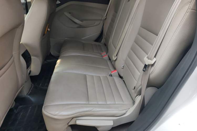 Used Ford Kuga 2013 1.6L GTDi 4x4 Elite Model
