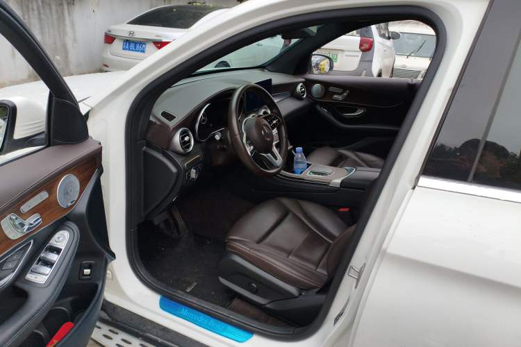 Used Mercedes-Benz GLC 2021 GLC 300 L 4MATIC Dynamic Model Driver Seat