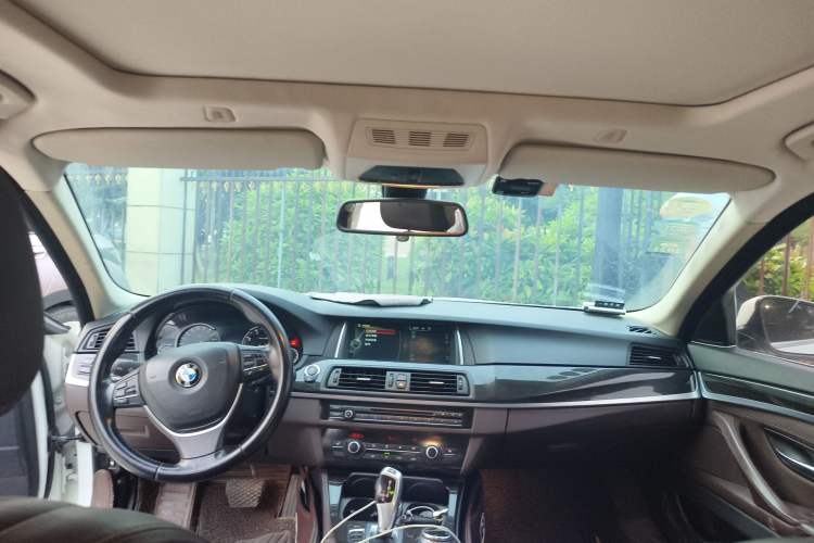 Used BMW 5 Series 2014 525Li Luxury Design Package