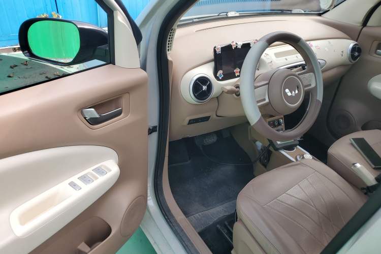 Used Wuling Hongguang MINIEV 2025 Four-Door Version Advanced Edition