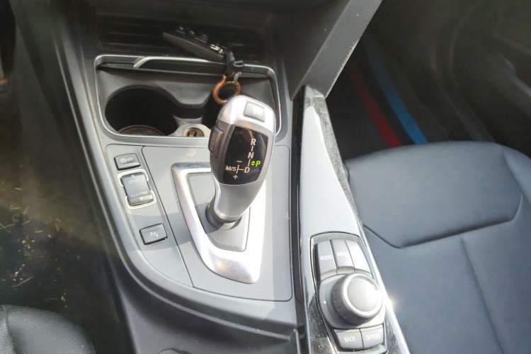 Used BMW 3 Series 2016 316i Fashion Model
