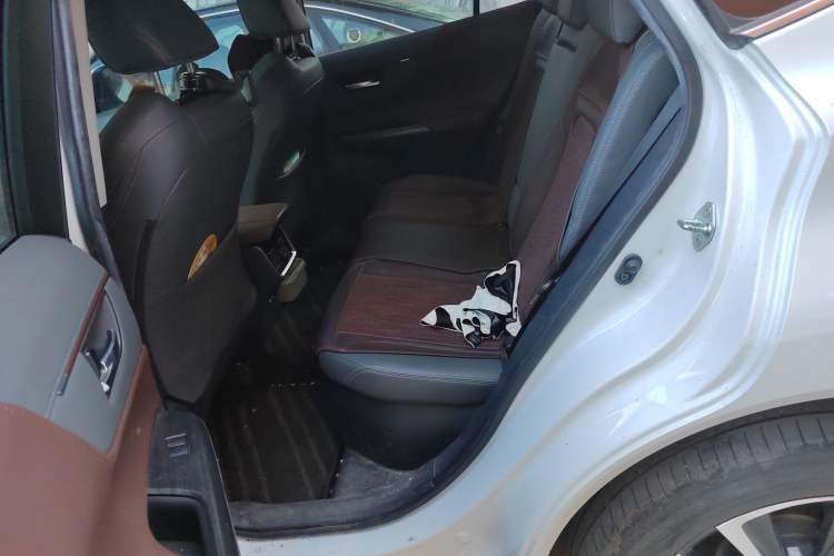 Used Toyota Harrier 2022 Dual-Engine 2.5L CVT Two-Wheel Drive Luxury Edition
