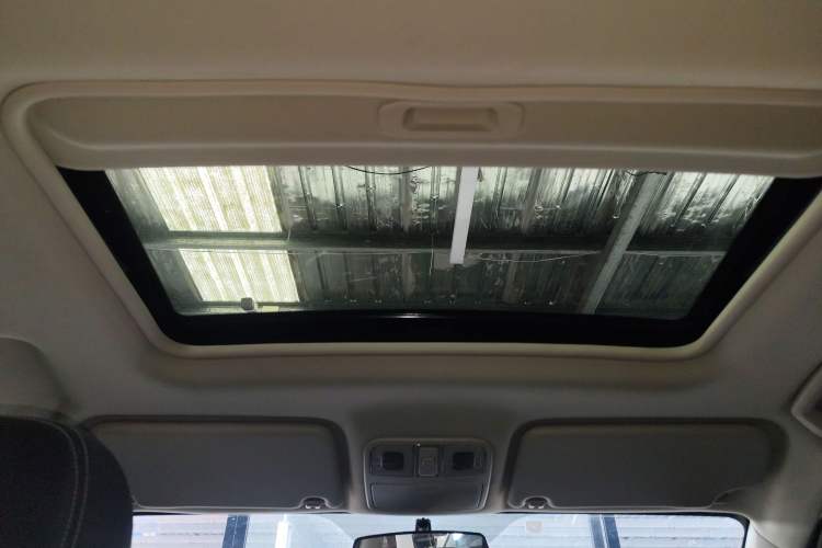 Used Dongfeng Fengon 370 2020 S370 1.5L CVT Luxury Model 5 Seats