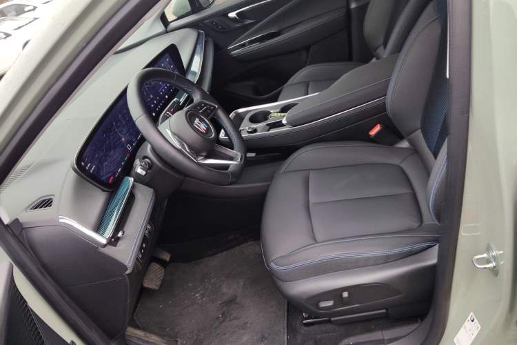 Used Buick E4 2023 Smart Edition Left Front Seat