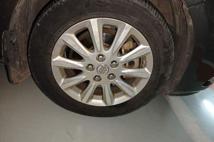 Used Buick GL8 2011 3.0L XT Luxury Business Flagship Edition
