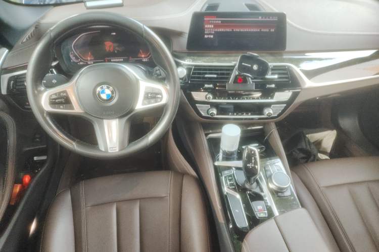 Used BMW 5 Series 2020 525Li M Sport Package
