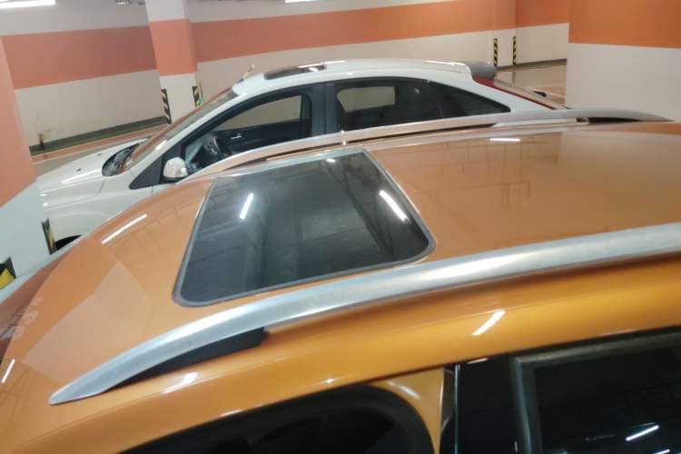 Used Volkswagen Polo 2016 1.6L Cross Polo Automatic Roof