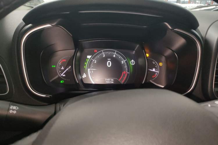 Used Renault Koleos 2017 2.0L Two-Wheel Drive Luxury Edition