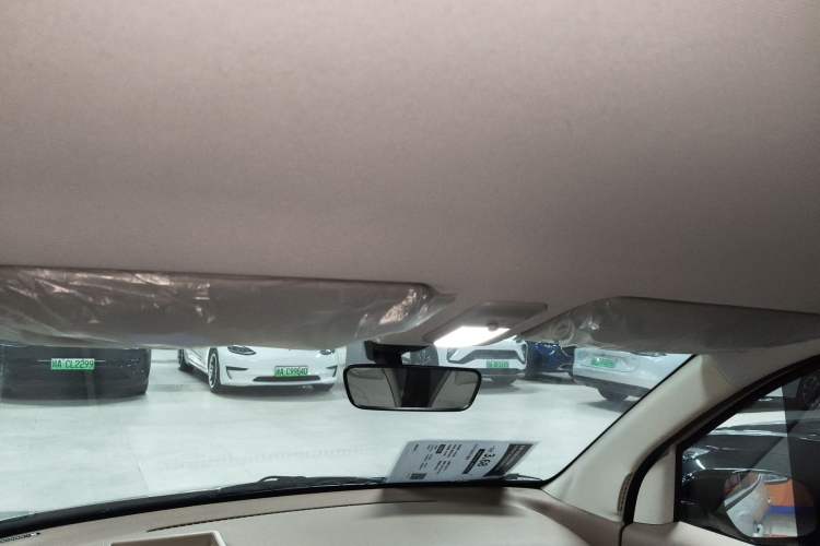 Used Wuling Hongguang MINIEV 2025 Four-Door Version Advanced Edition Headliner