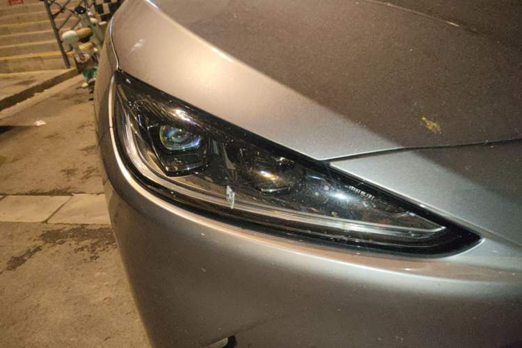 Used ARCFOX Alpha S 2021 708S+ 160kW Right Front Headlight