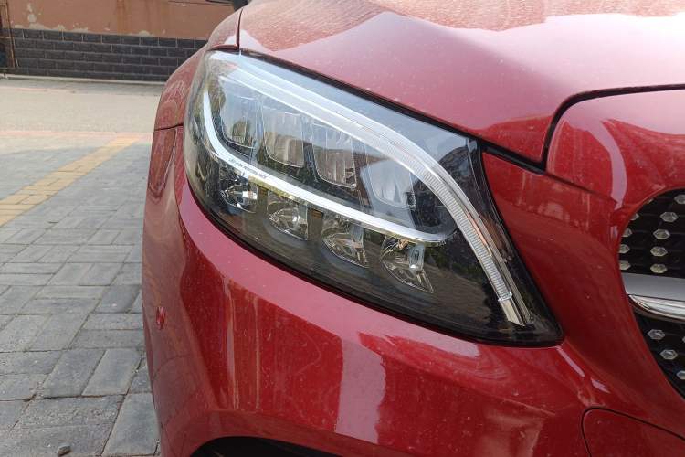 Used Mercedes-Benz C-Class 2019 C 260 Coupe Right Front Headlight