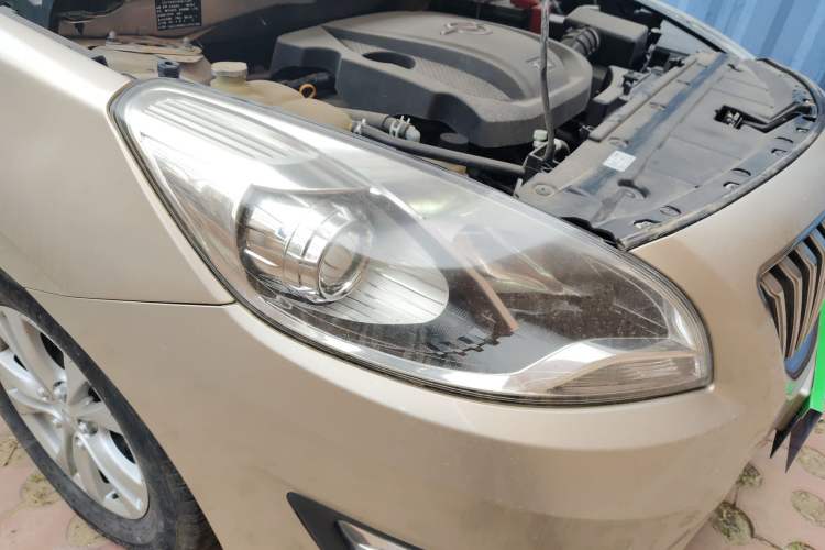 Used Haima Fumei 2014 M5 1.6L Manual Standard Model
