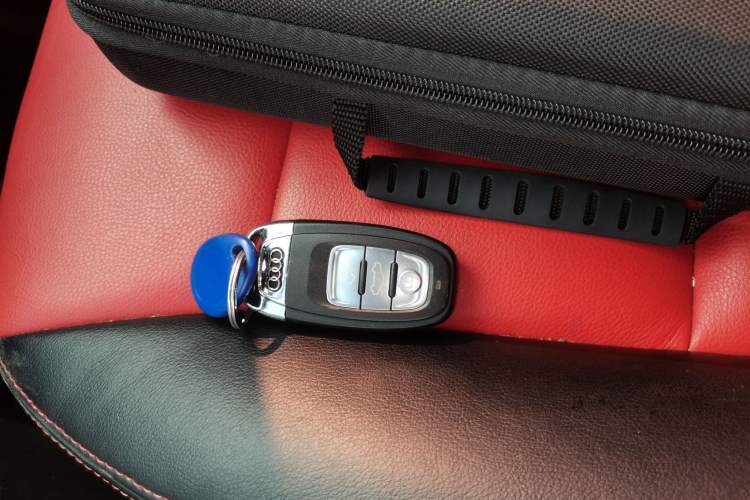 Used Audi Q5 2016 40 TFSI Technology Edition Vehicle Key