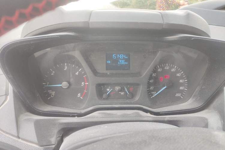 Used Ford Transit 2017 2.0T Diesel Multi-Function Commercial Vehicle Mid-Drive Mid-Roof China V Standard