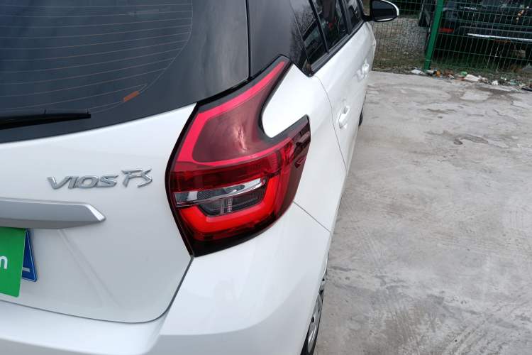 Used Toyota Vios FS 2021 1.5L CVT Fengchi Edition Exterior 3
