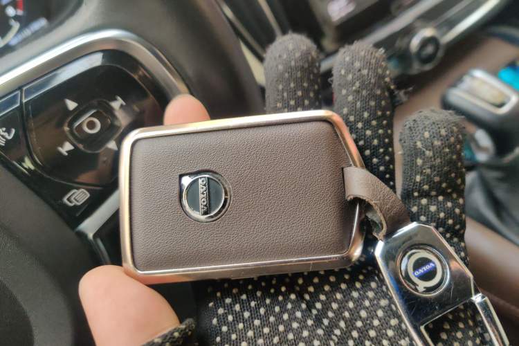 Used Volvo S90 2020 T5 Zhiyi Luxury Edition