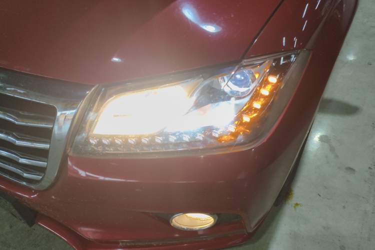 Used Haval H2 2016 Red-Label 1.5T Manual Two-Wheel Drive Luxury Model