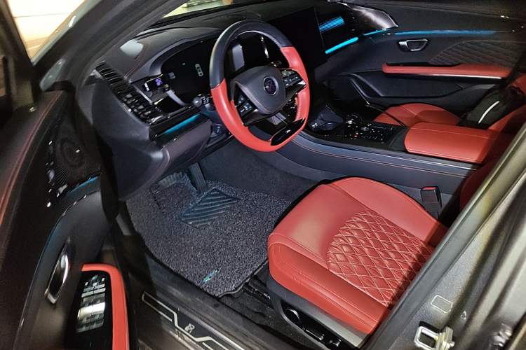 Used BYD Han 2020 EV Four-Wheel Drive High-Performance Flagship Model