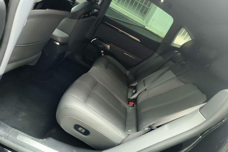 Used Zeekr 7X 2025 75 kWh Rear-Wheel Drive Intelligent Driving Version Left Rear Seat