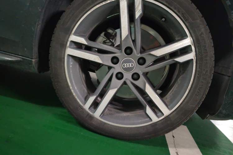 Used Audi A4L 2022 40 TFSI Fashion Dynamic Model
