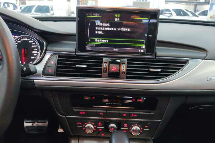 Used Audi A6L 2018 30th Anniversary Edition 35 TFSI Fashion Model Audio And AC Panel