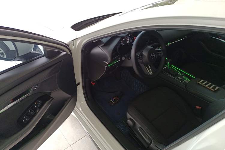 Used Mazda Mazda 3 Axela 2021 2.0L Automatic ZhiXuan Edition