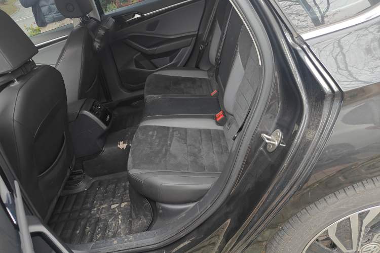 Used Volkswagen Sagitar 2021 280TSI DSG Luxury Smart Connectivity Edition