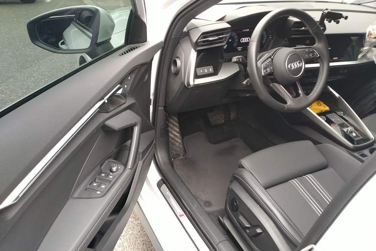 Used Audi A3 2024 Sportback 35 TFSI Fashionable Sports Model Driver Seat