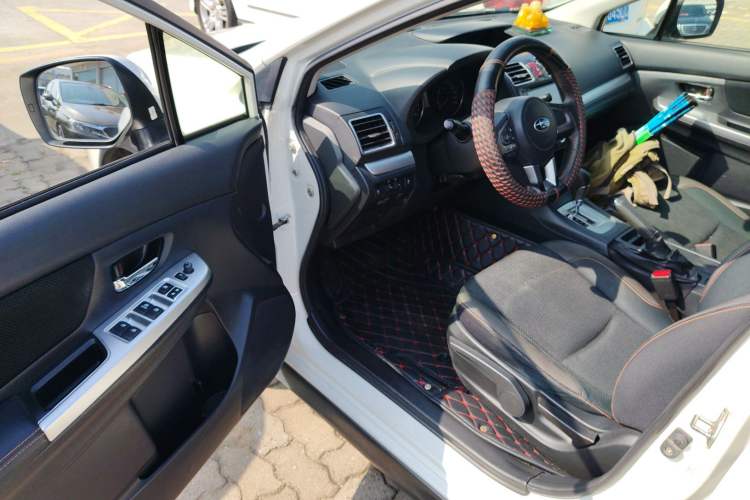 Used Subaru XV 2016 2.0i Comfort Navigation Edition
