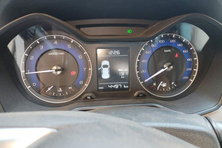 Used Geely Auto Vision X3 2019 Upgraded Model 1.5L Manual Elite Version