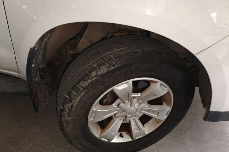 Used JAC Group T6 2020 2.0T Diesel Two-Wheel-Drive Elite Version Long Wheelbase China VI Emission Standard HFC4DB2-2E