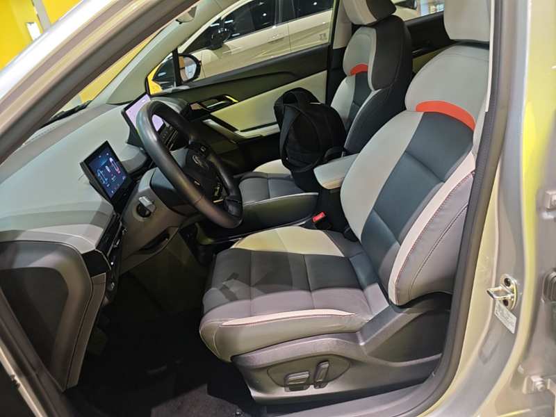 Used MG 4 EV 2023 415 km Range Sea-Faring Champion Edition — 14