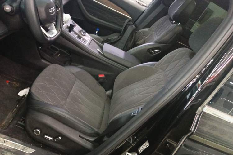 Used Geely Auto Monjaro L 2025 Dongfang Yao 2.0TD Automatic Lanxing Edition