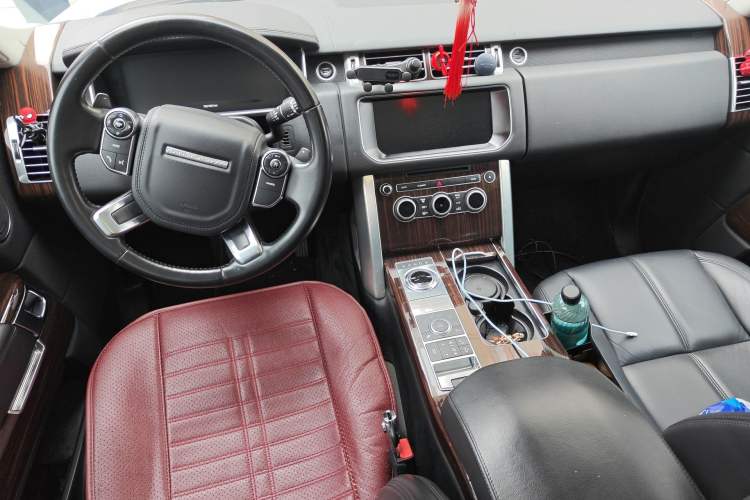 Used Land Rover Range 2015 3.0 TDV6 Vogue
