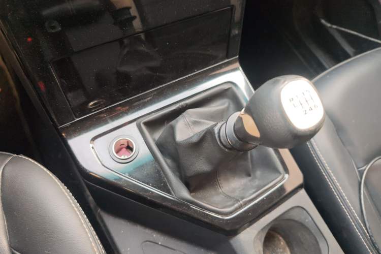 Used Wuling Zhengcheng 2021 1.5T Manual Luxury Version
