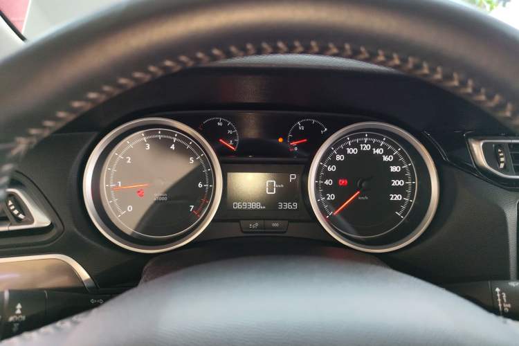 Used Peugeot 408 2015 1.2T Automatic Luxury Edition