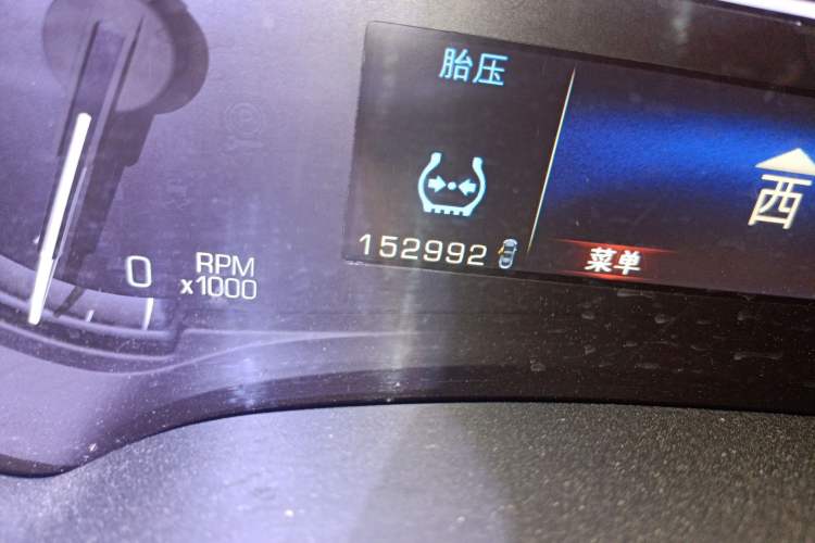 Used Cadillac XTS 2013 28T Luxury Model
