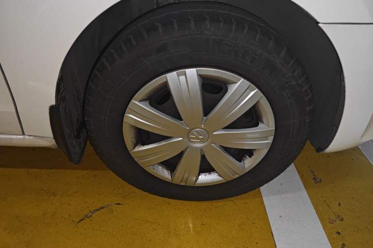 Used Volkswagen Jetta 2015 Value Edition 1.6L Manual Fashionable Style