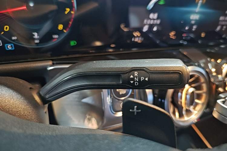 Used Mercedes-Benz GLB 2021 GLB 200 Fashion Model Gear Lever