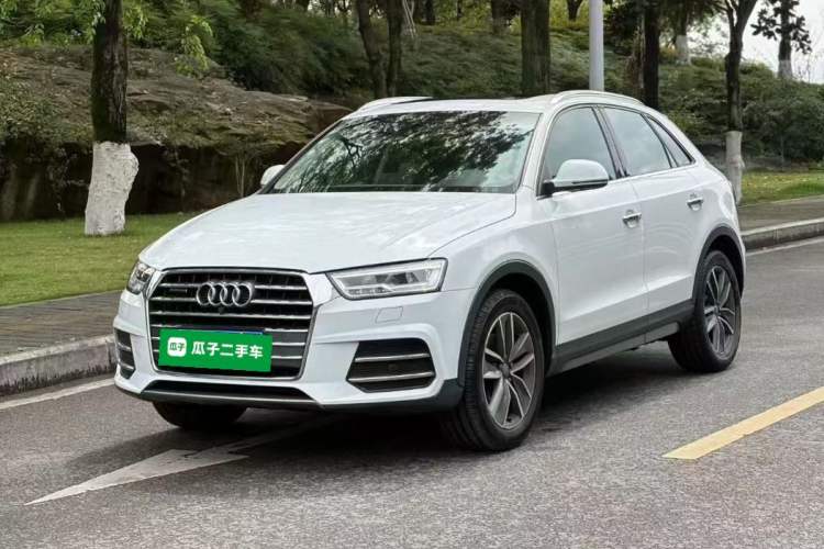 Used Audi Q3 2018 30th Anniversary Edition 30 TFSI Style Model Guazi used car, China used car export, Used car for sale, Used  cars, Cheapest cars for sale