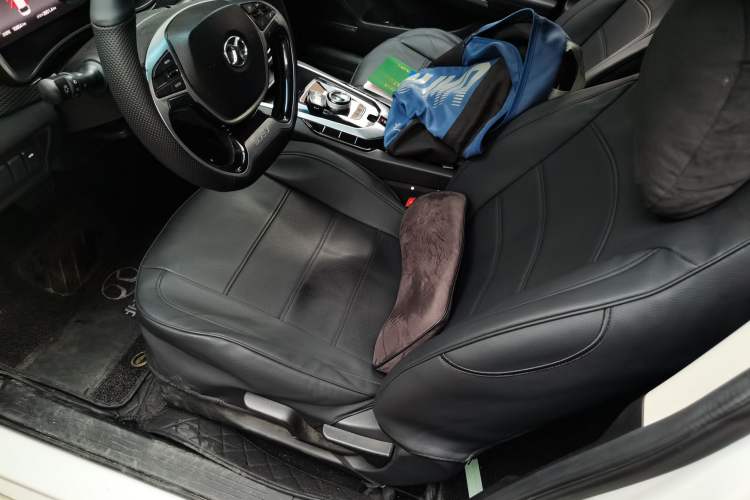 Used BAIC Beijing EU5 2018 R500 Smart Wind Edition
