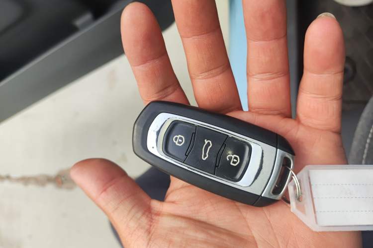 Used Geely Galaxy Panda 2024 Panda Mini 200km Endurance Bear
